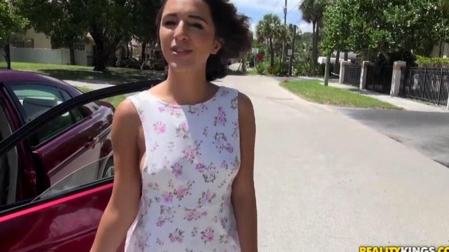 Порно видео #1466: на публике, француженки, красивый секс, отсос